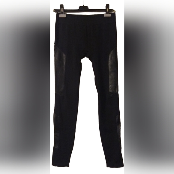 Black Leggings with Faux Leather side patches Size small/medium - Picture 1 of 2